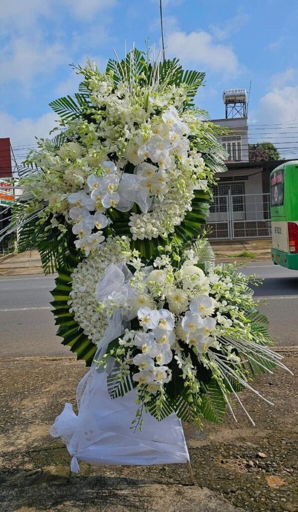 Hoa tang lễ sang trọng tại Quận 7