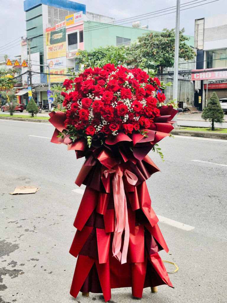 Kệ hoa khai trương sang trọng tại Bắc Từ Liêm